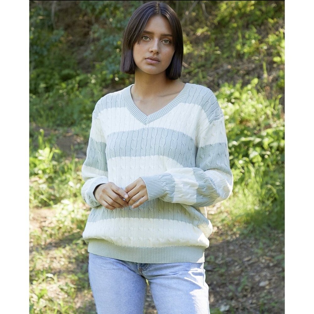 John Galt Striped Nikki‎ V-Neck Cable Knit Sweater One Size